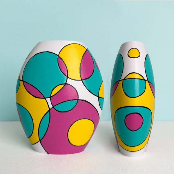 Round Flat Colorful Vase, Hand Painted, 3D Printed, Modern Unique & Geometric, for Dry Flowers, in Yellow, Blue, Pink, White