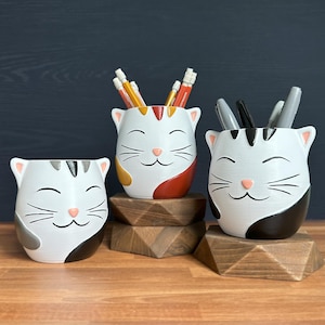 Cute Cat Pen Holder, Hand Painted & 3D Printed Pencil Cup, Unique Office Desk Organizer