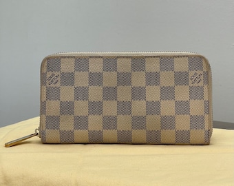 LOUIS VUITTON Damier Azur Zippy Long Wallet White-US