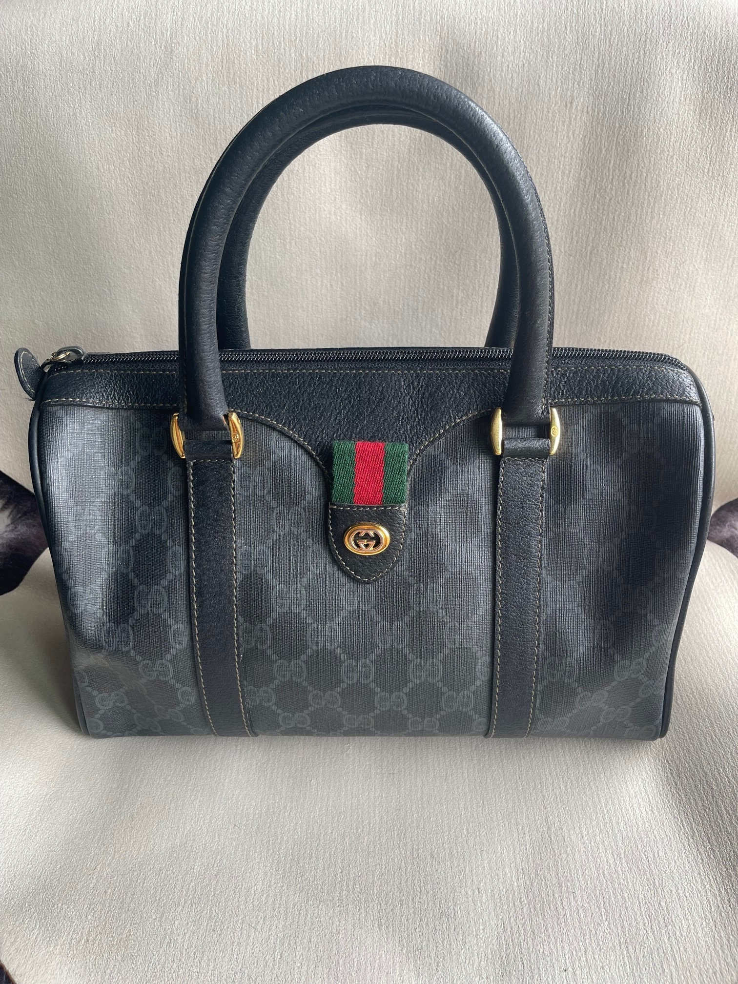 Vintage Gucci Handbag Boston Bag Shoulder Bag GG – Timeless