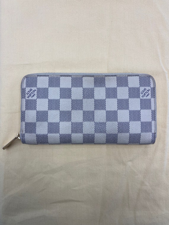 Authentic LOUIS VUITTON Damier Azur Zippy Wallet - image 2