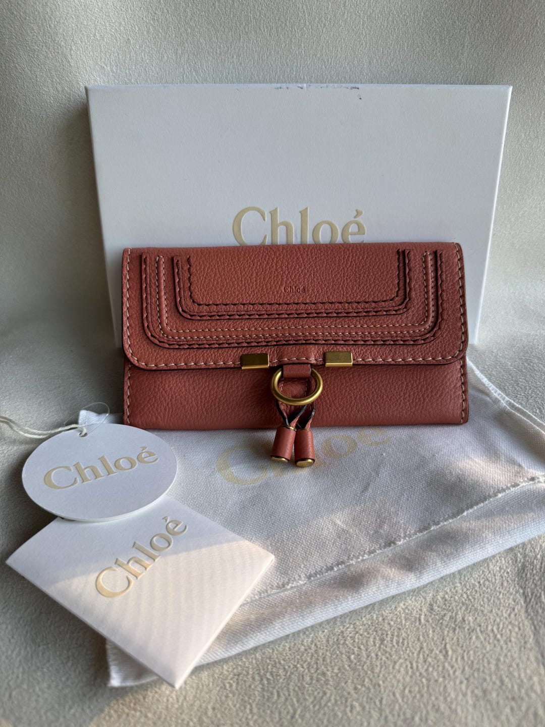 ☆関税込☆クロエ★Chloe★MARCIE FLAP CONTINENTAL WALLET★ Chloé Marcie Long Wallet With Flap In Grained Leather in