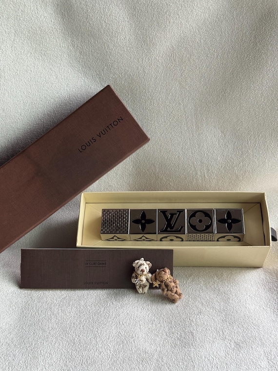 置物 LOUIS VUITTON LV CUBE GAME Authentic LV Metal Magnetic Cube Game (decorative Accents) - Etsy
