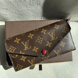 Cartera larga auténtica con monograma LV