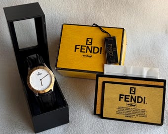 Vintage FENDI Quartz Watch with Leather Strap (Unisex Style)