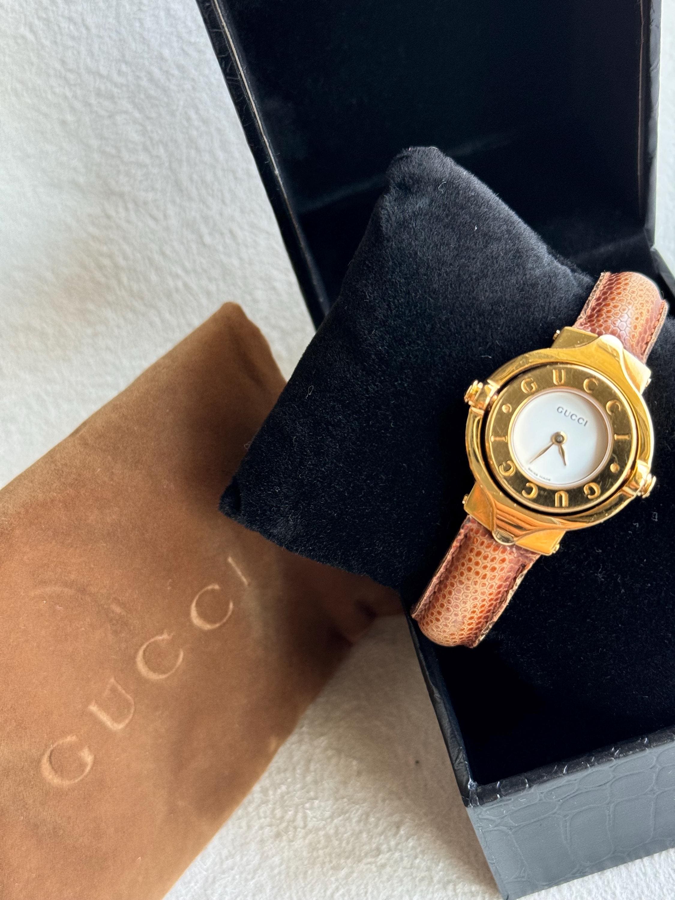 Rare Vintage GUCCI Stainless Steel Gold-plated Logo Swivel  display picture 1