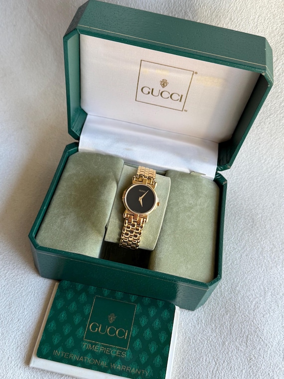 GUCCI Ladies 18K Gold Plated 4500L Swiss Watch VTG Box Papers Receipt BNIB 90\'s Swiss 1992 Gucci 4500L Ladies Watch | eBay main image 2