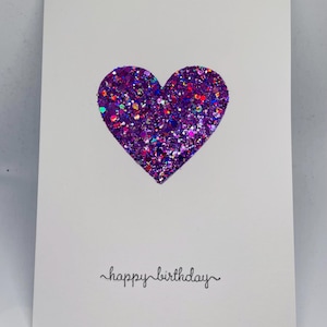 Carte de joyeux anniversaire faite main avec coeur scintillant scintillant