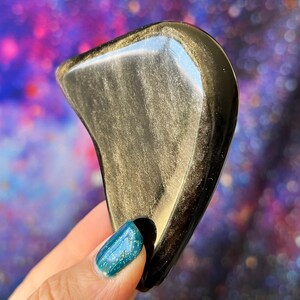 Silver Sheen Obsidian Palmstone 59g