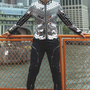 Chaqueta con espejo Friday Im in Love imagen 7