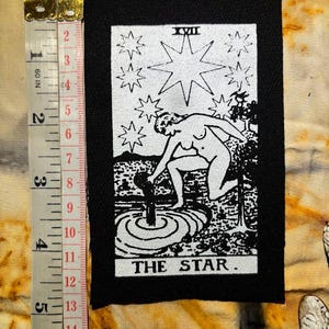 Le tarot des étoiles | patch punk | carte de tarot | occulte |  gilets de combat de sorcière | pantalon crust punk | sacs à dos d'horreur gothiques. Occulte, effrayant.