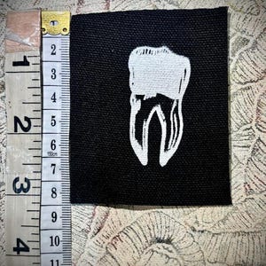 dente mole minúsculo, mini remendo punk