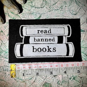 read banned books, pro-literature anti censorship punk patch