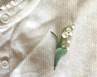 Broche muguet au micro crochet, broche fleur, broche faite main, cadeau pour elle