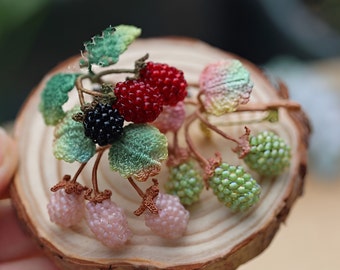 Crochet Brooch Raspberry/Handmade/Gifts/Microcrochet Fruits/Handmade Gift/Beads Brooch