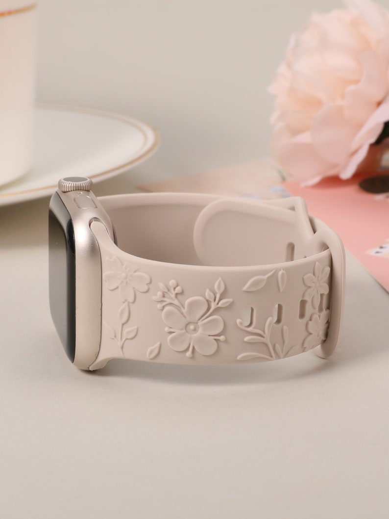 Floral Engraved Bands Apple Watch Band 40mm 41mm 38mm 42mm 44mm 45mm 49mm Women,Silicone Embossed Cherry Blossoms Band iWatch Series 9 8 7-1 zdjęcie 10