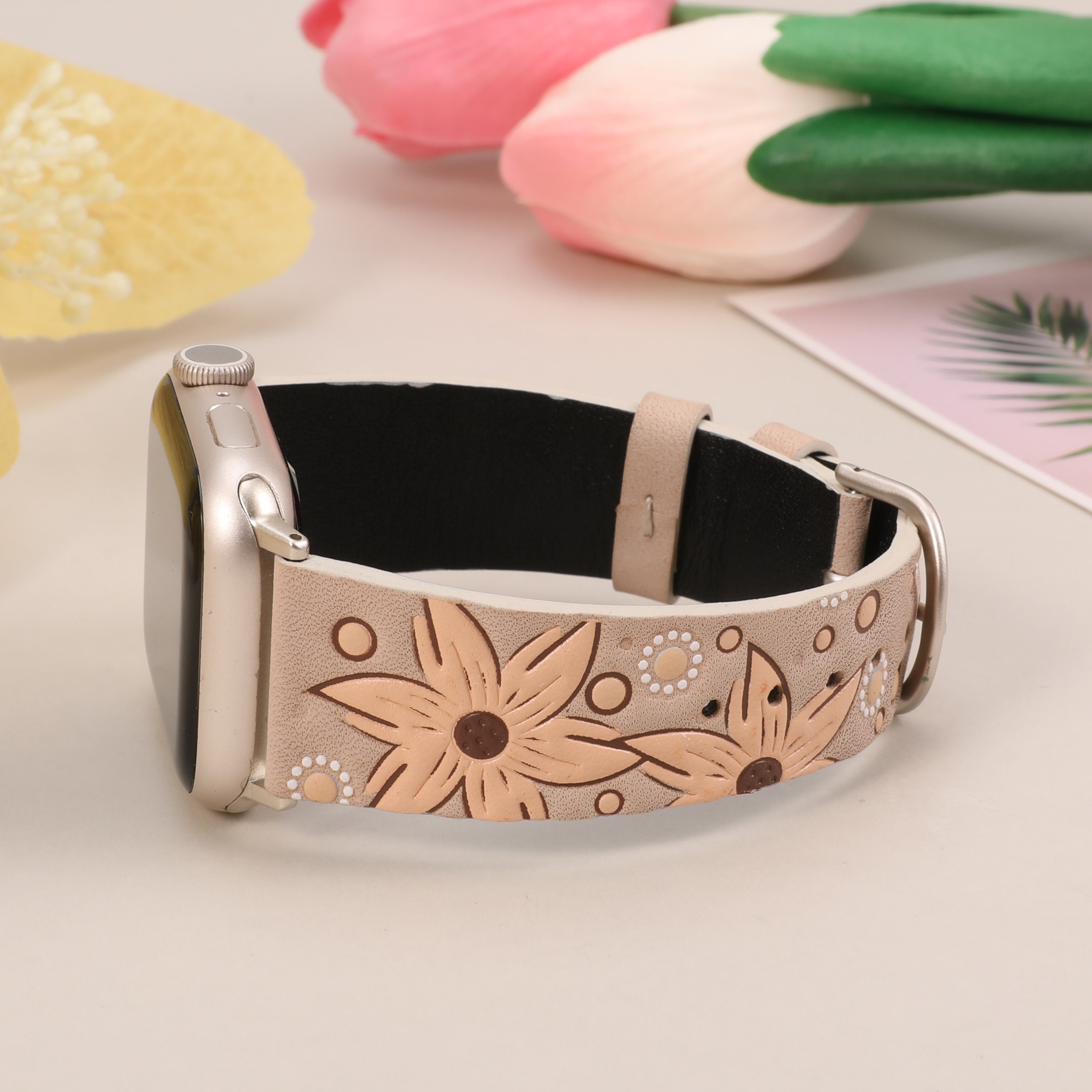 Sunflower Embossed Leather Watch Band Embossed Crocodile Watch Strap - Sunflower Yellow | The  main image 3