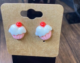 Colorful Cupcake Stud Earrings Hypoallergenic Posts Whimsical Dessert Jewelry Cupcake  Earring Simple Delicate