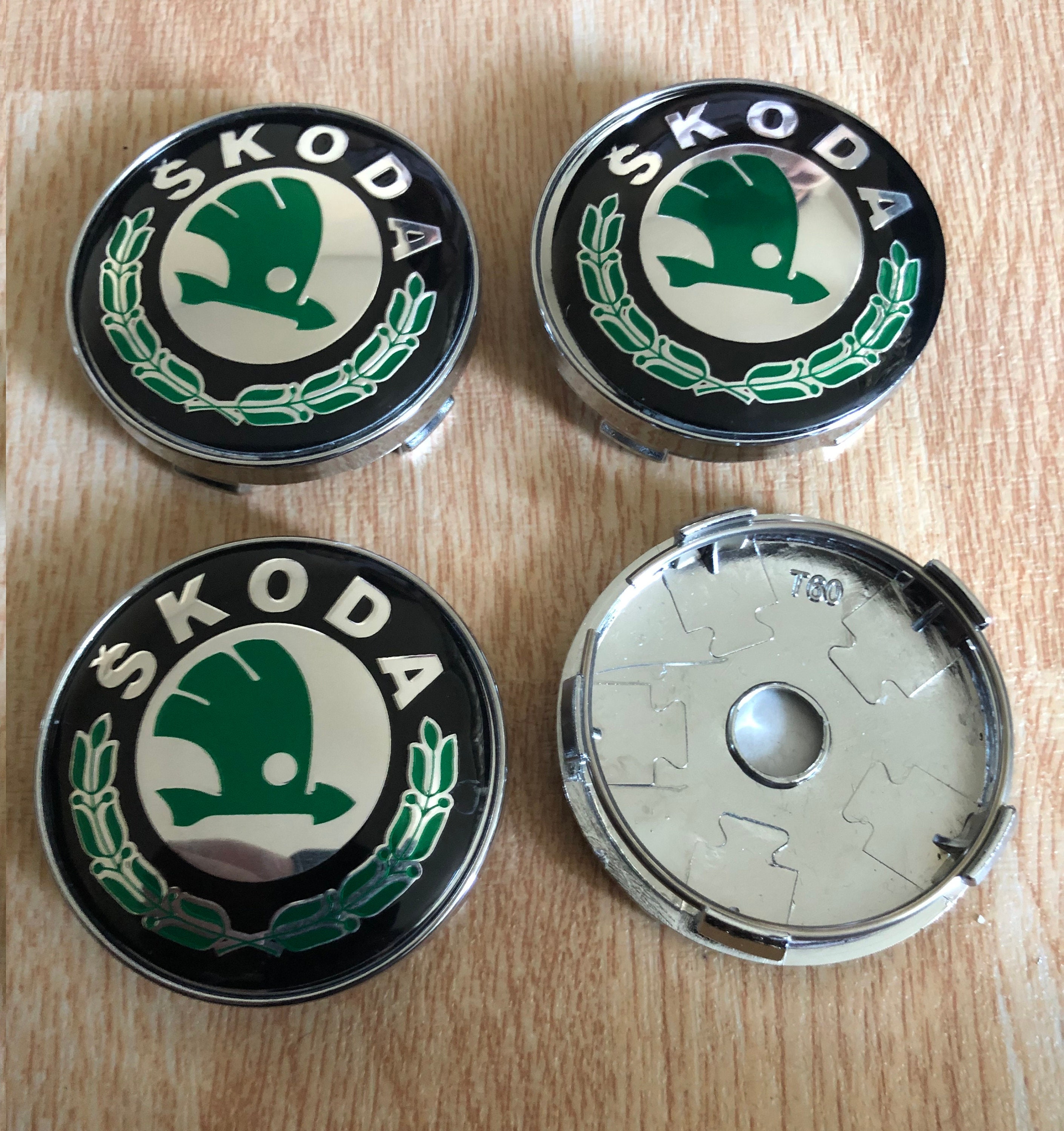Skoda Centre Caps
