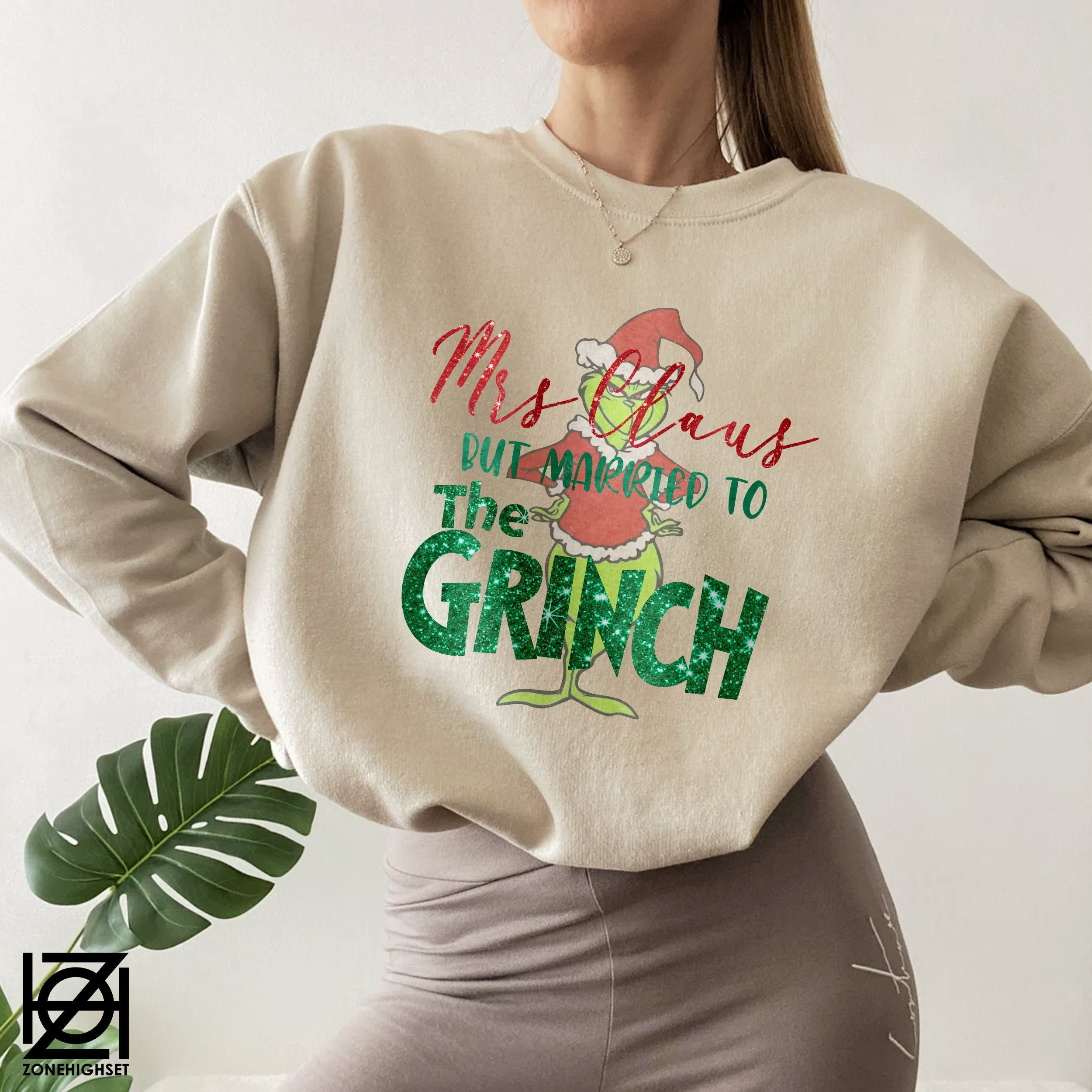 Mrs. Claus but Married to the G.r.i.n.c.h Sweatshirt Married - Etsy