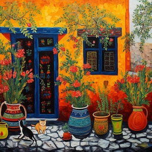 Op de afbeelding: Olieverfschilderij van een levendige buitenscène met een oranje muur, blauwe deur- en raamkozijnen en diverse potplanten. Rode bloemen en groen sieren de scène, met twee katten op de stenen grond. Het kunstwerk heeft een getextureerde, impressionistische stijl.