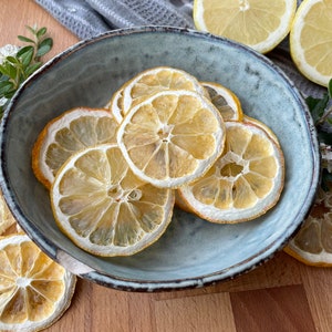 Dried lemon slices