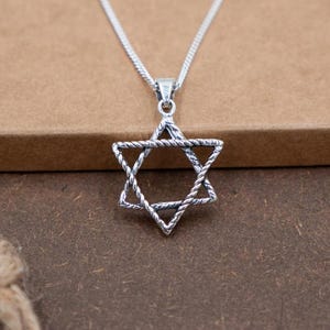 Silver Star of David Pendant, Magen David Unisex Pendant, Judaica Jewelry Jewish Gift for Men and Women, Silver Israeli Pendant Ethnic Style