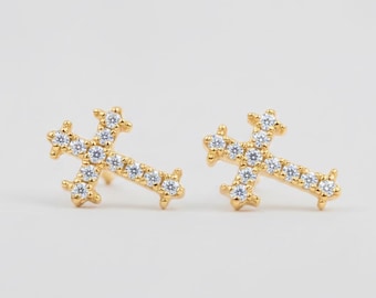 14k Solid Gold Runde Moissanit Kreuz Ohrstecker Echt Gold Zierlich Christian Schmuck Geschenk Glaube Eleganter Entwurf