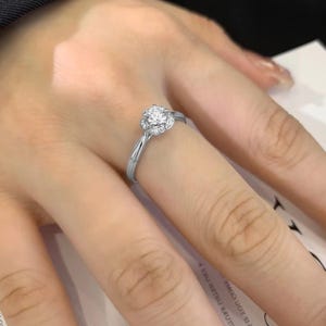 Elegant Flower Gold Ring, 14k Gold Round Moissanite Flower Engagement Ring, 18k Gold Moissanite Flower Wedding Ring, Order Custom Jewelry