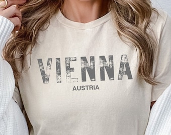 Vienna Austria T-Shirt: Vintage Style Cotton Tee