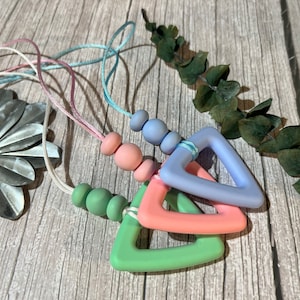 Triangle chewlery , Sensory Necklace, stress relief, breastfeeding toy, nursing necklace, adhd, autism , chew necklace, chew pendant