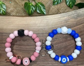 Silicone Wristlet keychain, Evil eye silicone wristlet keychain, Neutral keychain, wood and Silicone, Gift ideas for her, Handmade in Canada