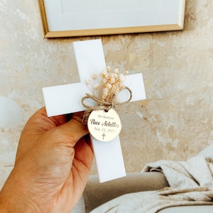 Baptism Favors Girl & Boy, White Acrylic Cross Magnet, Recuerdos Bautizo, Christening Favors, Baptism Souvenir, Taufe, Bomboniere Battesimo