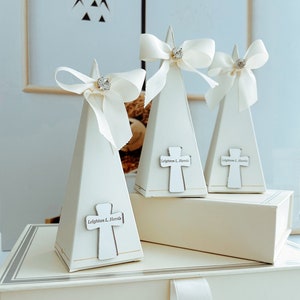 Boîtes de cadeaux de baptême, Boîte cadeau de baptême personnalisée, Boîte de bonbons, Décorations de baptême, Cadeau de première communion