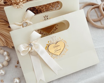 Personalized Wedding Favor Bag with Acrylic Mirror
