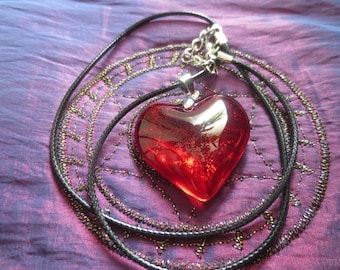 Talisman of feminine attractiveness and charm "Crying heart"