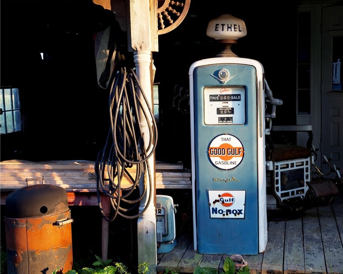 8x10 Vintage Gulf Gas Pump Vintage Gas Pump Gas Pump - Etsy