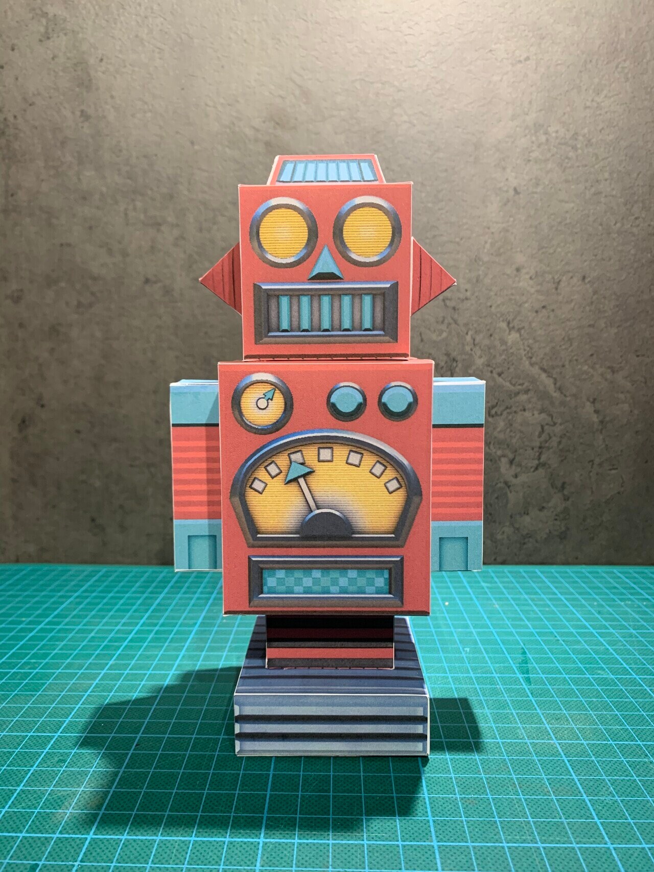 DIY, RED Simple Robot Papercraft, Low Poly, PDF, Dxf, Digital Download