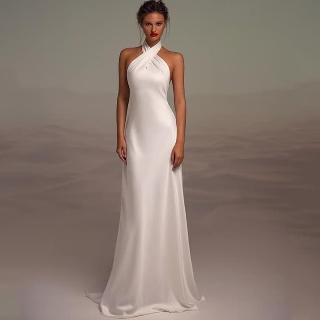 Modest Bridal Gown, Halter Neck Wedding Dresses, Backless Bridal Robe ...