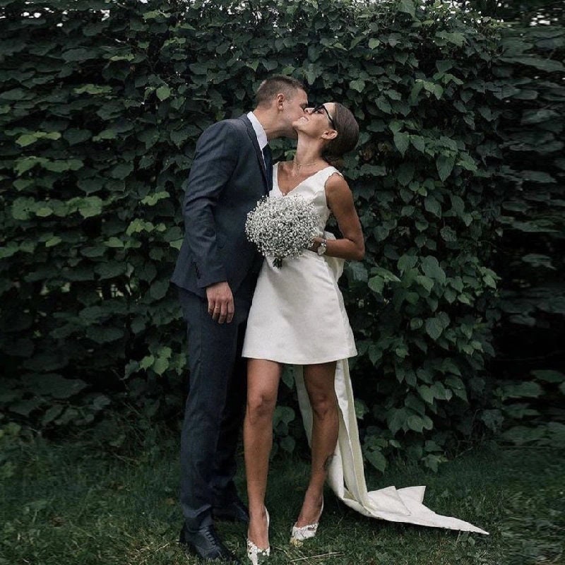 Wedding mini dress deals