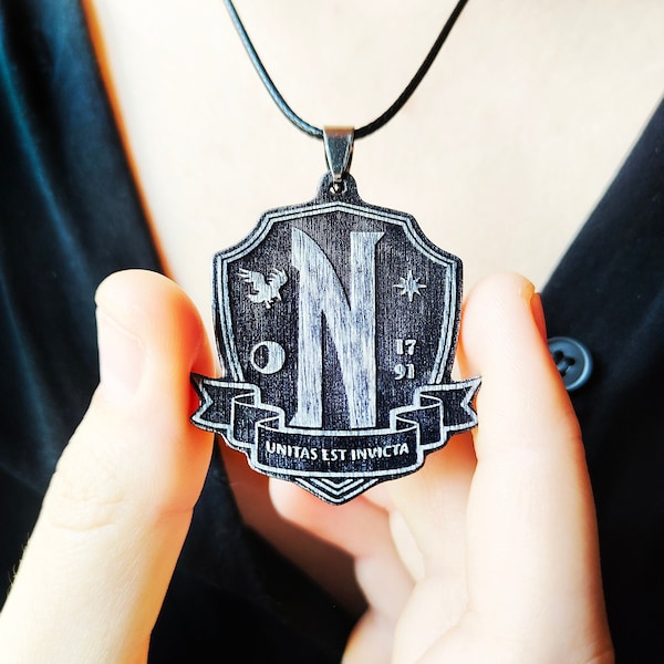 Collier Nevermore Acadamy, Collier Wednesday Addams, Pendentif personnalisé du mercredi, Porte-clés Nevermore Acadamy, Porte-clés Nevermore