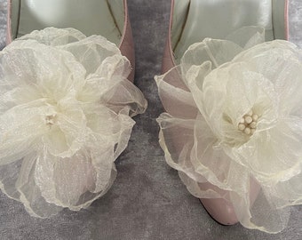 Elfenbein-Chiffon-Rosen-Schuhclips, cremefarbene Braut-Blumen-Schuhclips, Hochzeitsaccessoires, Schuhblumen für Hochzeiten