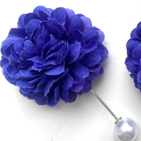 Boutonnières bleues boutonnières de mariage bleu roi fleurs de mariage bleu roi
