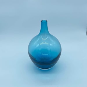 Vintage Hand Blown Turquoise Glass Salong vase Swedish by Johanna Jelinek