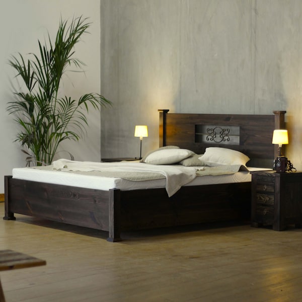 Kalamantan - Madura Holzbett mit Staukasten | Holzbett mit Staukasten | Holzbett | Klassisches Bett | Massivholzbettgestell