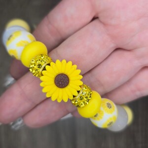 Sunflower Wristlet Keychain, Sunflower Keychain, sunflower beads, Yellow, sparkly