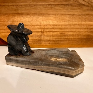 Ashtray Vintage Mexican Hand Carved Marbled Stone Resting Man Sombrero Ash Tray