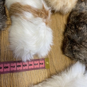 Fellmaus Feder XL mit Katzennip / Kaninchenfell mit Katzengamander, Matatabi, Katzenminze oder Baldrian gefüllt Bild 3