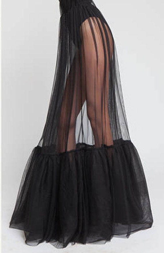 【LOULOUSEOUL】Glow Sheer Layering Skirt (Black) LOULOUSEOUL Glow Sheer Layering Skirt - Black