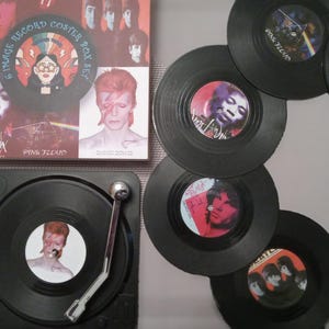 vinyl record coasters with record player stand, retro coasters, mini record coasters, music gift, beverage coaster, vintage record coasters
